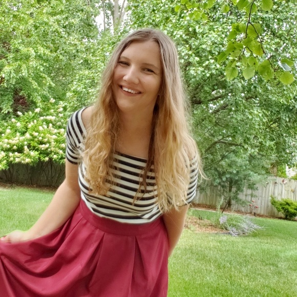 Meet your Posher, Bailey - Picture 2 of 2